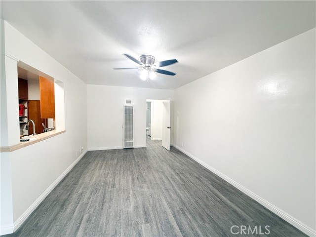 Detail Gallery Image 4 of 15 For 469 E Algrove, Covina,  CA 91723 - 2 Beds | 1 Baths