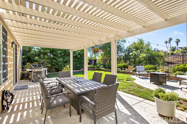 39691 Ashland Way, Murrieta CA: https://media.crmls.org/medias/ee31d861-ffd9-4403-9230-f07d8831da37.jpg