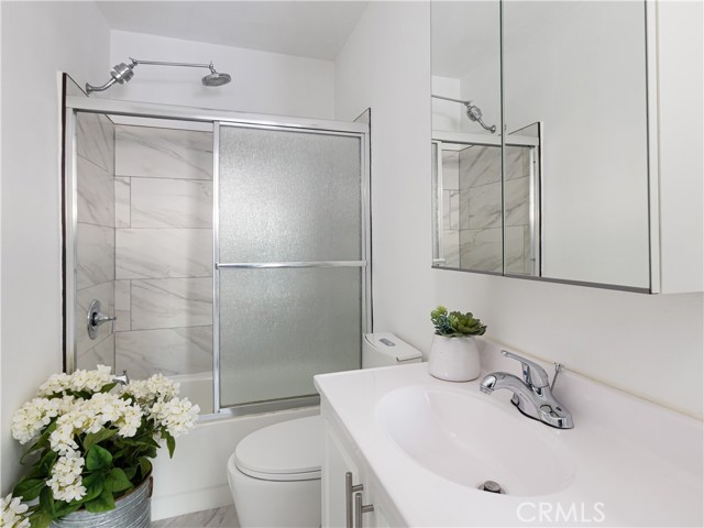 2217 S Gaffey Street, San Pedro CA: https://media.crmls.org/medias/ee31da50-0450-40ea-823f-64f97926cc20.jpg