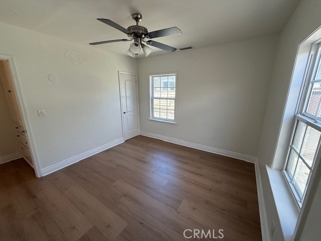 1854 Lansdowne Avenue, Los Angeles CA: https://media.crmls.org/medias/ee3238ba-7c75-4f82-a81a-38ea459efe6b.jpg