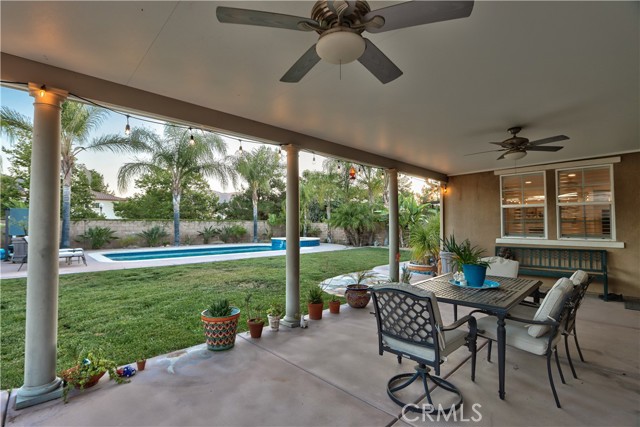 45579 Basswood Court, Temecula CA: https://media.crmls.org/medias/ee32e47c-fed9-4893-80bb-dc7ad1a8356c.jpg