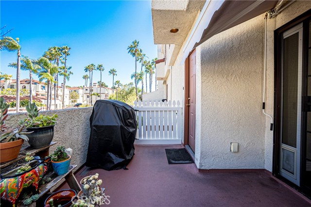 Detail Gallery Image 16 of 66 For 2971 Plaza Del Amo #201,  Torrance,  CA 90503 - 2 Beds | 2/1 Baths