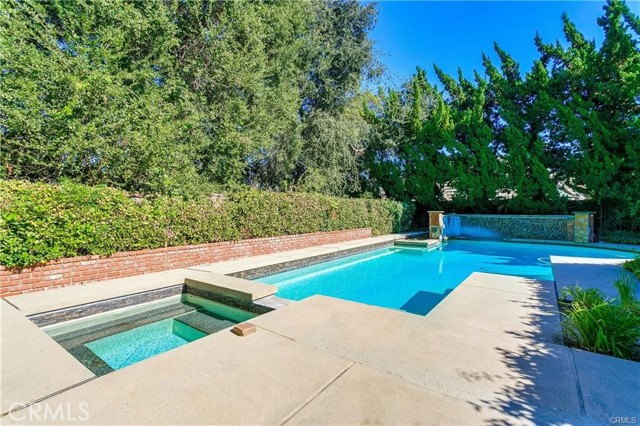 Detail Gallery Image 32 of 34 For 618 S Chapman Woods Rd, Pasadena,  CA 91107 - 3 Beds | 3/1 Baths