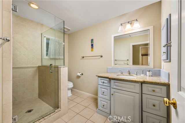 Detail Gallery Image 10 of 16 For 220 Apolena Ave, Newport Beach,  CA 92662 - 4 Beds | 4 Baths