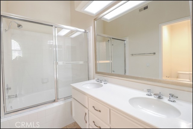 Detail Gallery Image 17 of 24 For 21 Hillgate Pl, Aliso Viejo,  CA 92656 - 2 Beds | 2/1 Baths