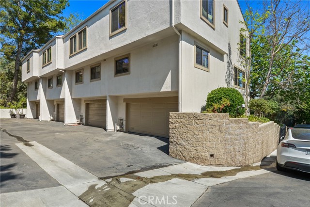 Detail Gallery Image 29 of 37 For 3618 W Estates a,  Rolling Hills Estates,  CA 90274 - 3 Beds | 2/1 Baths