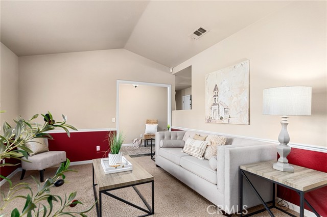 12 Smith Brothers Court, Chico CA: https://media.crmls.org/medias/ee3623e2-cb51-450b-ae24-88097d73e7e8.jpg