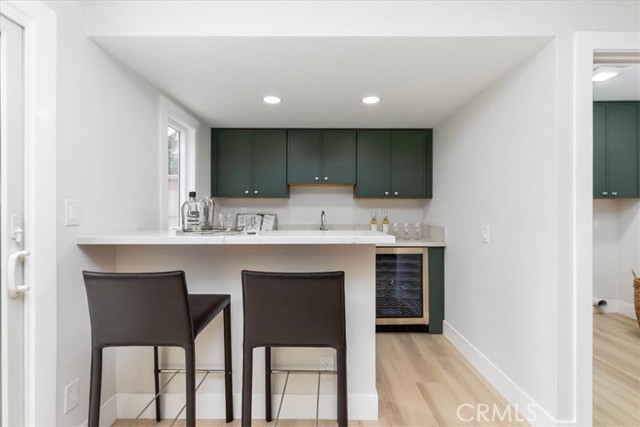 Detail Gallery Image 16 of 38 For 4401 Cezanne Ave, Woodland Hills,  CA 91364 - 4 Beds | 3 Baths