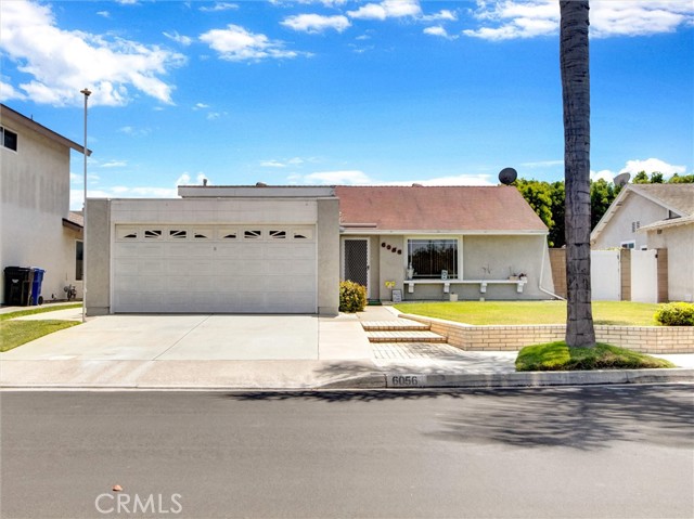 6056 Palau Street, Cypress CA: https://media.crmls.org/medias/ee36d6aa-11b5-4707-a539-b82d13aa0666.jpg