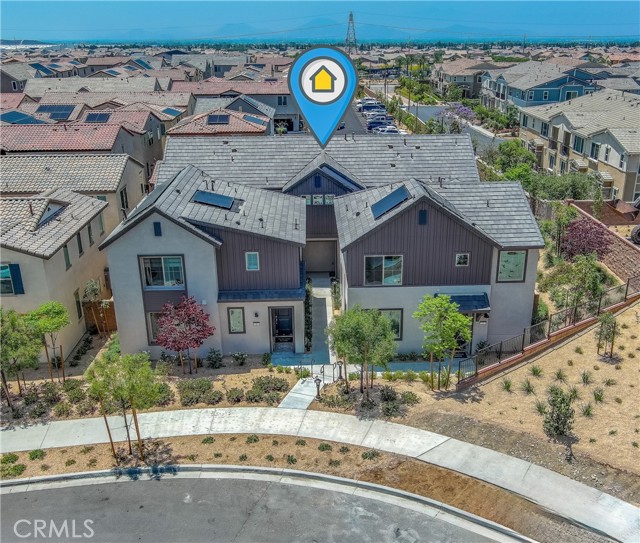16650 Crocus Lane, Fontana CA: https://media.crmls.org/medias/ee37254d-7adc-49a7-bd95-6ac417a3805e.jpg