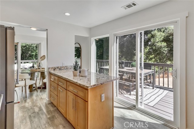 Detail Gallery Image 17 of 37 For 120 College Terrace Ct #K,  Los Gatos,  CA 95030 - 2 Beds | 2/1 Baths