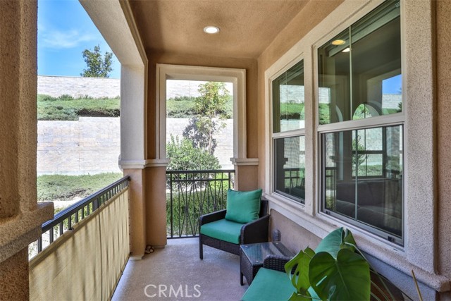 Detail Gallery Image 11 of 54 For 608 White Oaks, Lake Forest,  CA 92610 - 2 Beds | 2/1 Baths