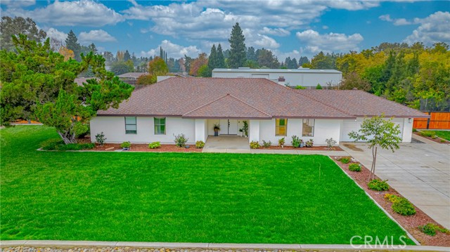 Detail Gallery Image 4 of 55 For 2109 Cambridge, Atwater,  CA 95301 - 5 Beds | 3 Baths