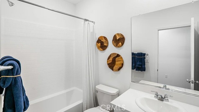 Detail Gallery Image 9 of 22 For 17810 Mckenzie Ct, Hesperia,  CA 92345 - 3 Beds | 2 Baths