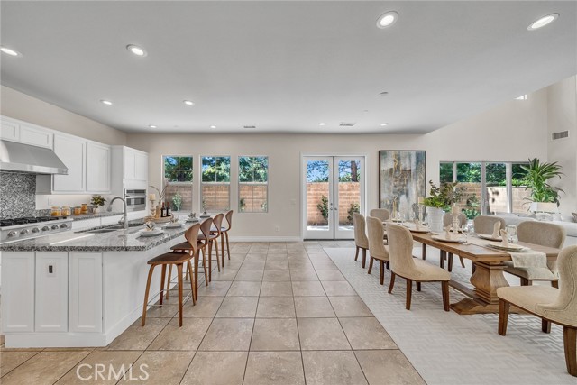 Detail Gallery Image 10 of 70 For 60 Sherwood, Irvine,  CA 92620 - 5 Beds | 6/1 Baths