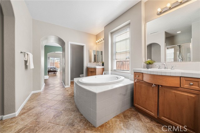 Detail Gallery Image 12 of 38 For 31923 Corte De Pinos, Winchester,  CA 92596 - 4 Beds | 3/1 Baths