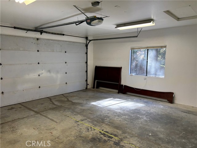 24812 Lake Gregory, Crestline, CA 92325