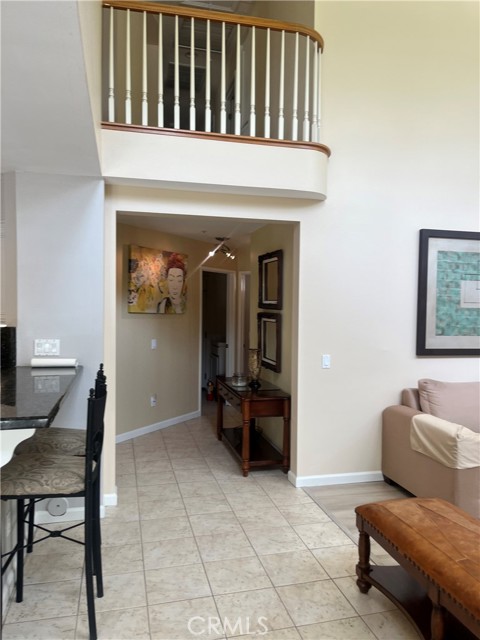 Detail Gallery Image 8 of 58 For 24633 Stagg St, West Hills,  CA 91304 - 5 Beds | 3 Baths