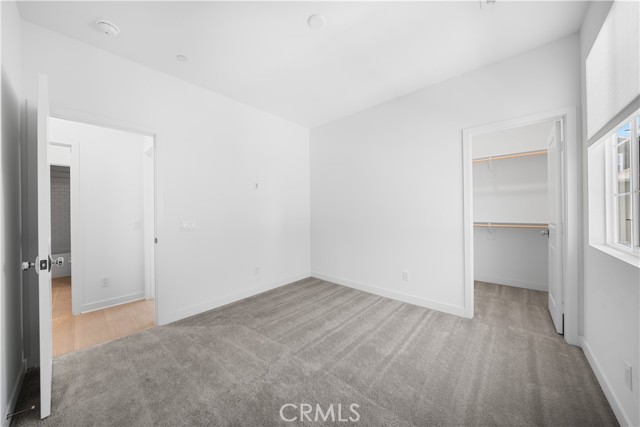 Detail Gallery Image 32 of 47 For 1042 N Anaheim Blvd #2,  Anaheim,  CA 92801 - 4 Beds | 3/1 Baths