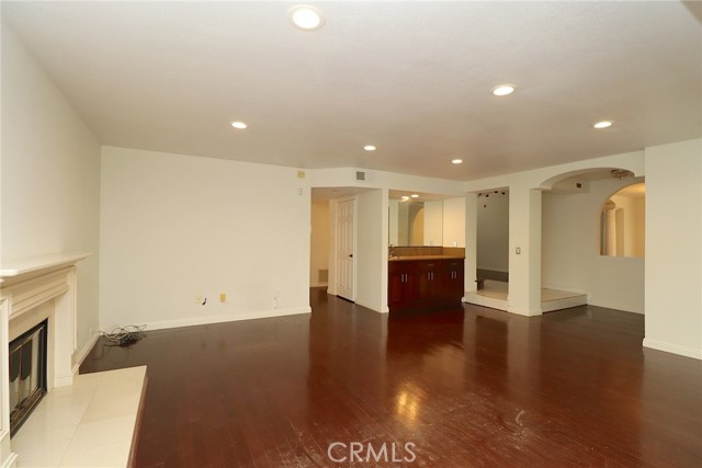 17252 Wentzel Way, Granada Hills CA: https://media.crmls.org/medias/ee3ca045-ee4f-4936-b698-17e9a1066ba3.jpg
