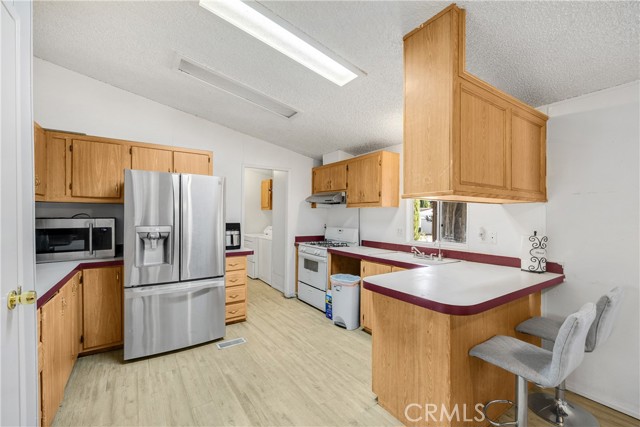 Detail Gallery Image 16 of 35 For 5800 Hamner Ave #503,  Corona,  CA 91752 - 4 Beds | 2 Baths