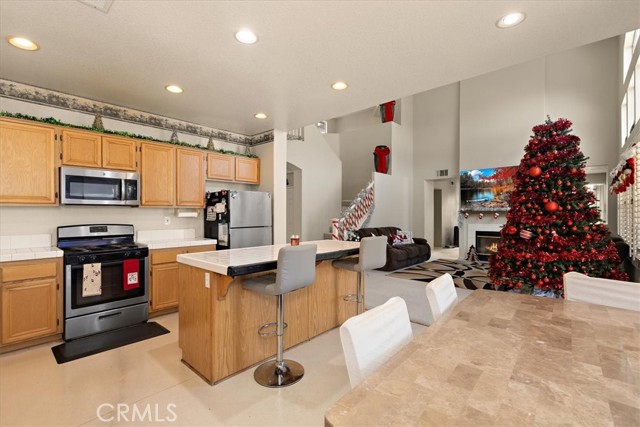 Detail Gallery Image 11 of 41 For 3527 Galatea Way, Corona,  CA 92882 - 4 Beds | 3 Baths