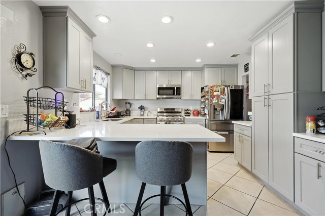 769 Harding, Hemet CA: https://media.crmls.org/medias/ee3cf3a0-9743-48cc-bebc-f330125be7ef.jpg