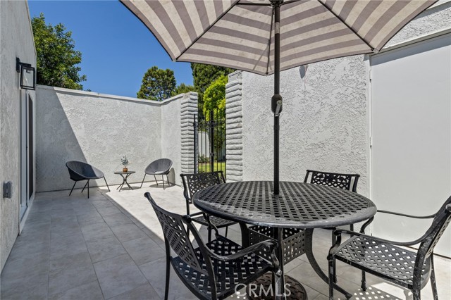 Detail Gallery Image 14 of 38 For 2222 via Puerta a,  Laguna Woods,  CA 92637 - 2 Beds | 2 Baths
