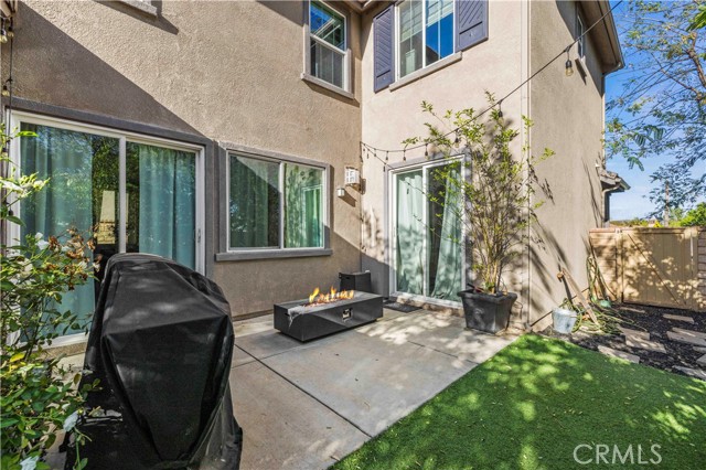 Detail Gallery Image 48 of 60 For 24106 Village Cir, Valencia,  CA 91354 - 4 Beds | 3 Baths