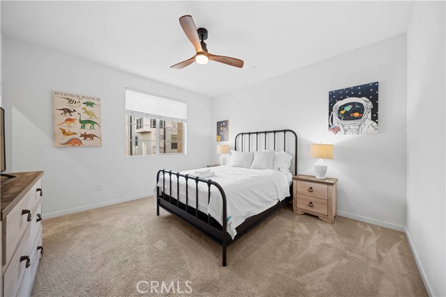 Detail Gallery Image 43 of 49 For 284 Harringay, Irvine,  CA 92618 - 4 Beds | 3 Baths