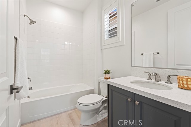 Detail Gallery Image 29 of 53 For 20526 W Deer Grass Ct, Porter Ranch,  CA 91326 - 5 Beds | 5/1 Baths
