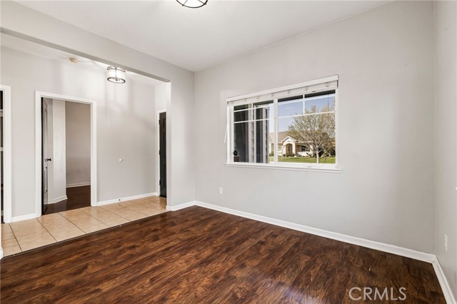 360 El Dorado Avenue, Willows CA: https://media.crmls.org/medias/ee3f53e4-d566-4456-87a6-e0f797dca3d3.jpg