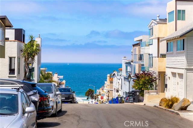 413 21st Street, Manhattan Beach CA: https://media.crmls.org/medias/ee3f7031-812b-473a-a8e9-7b344a2d4985.jpg