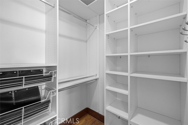 3208 Walnut Avenue, Manhattan Beach CA: https://media.crmls.org/medias/ee403e2a-4b0e-493e-845d-3cc495009f1c.jpg