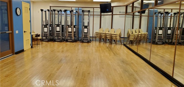 Detail Gallery Image 9 of 13 For 5560 Corte Viejo, Hemet,  CA 92545 - 2 Beds | 2/1 Baths