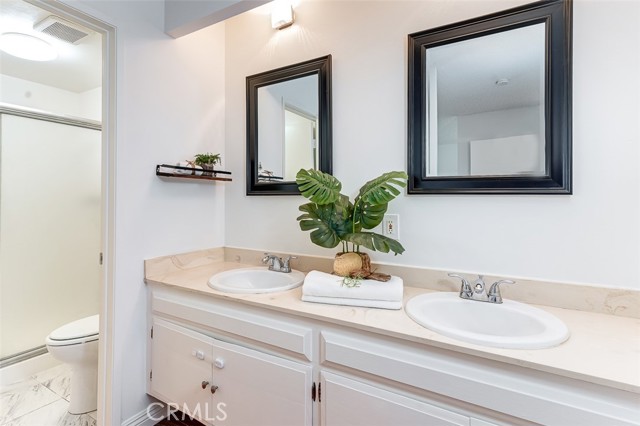 4785 Larwin Avenue, Cypress CA: https://media.crmls.org/medias/ee40d431-0f61-430e-92c5-11714d225b77.jpg