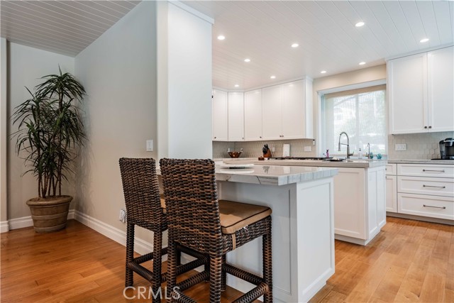 6561 Horseshoe Lane, Huntington Beach CA: https://media.crmls.org/medias/ee41c728-cac4-401d-bd50-642ddd3424ef.jpg
