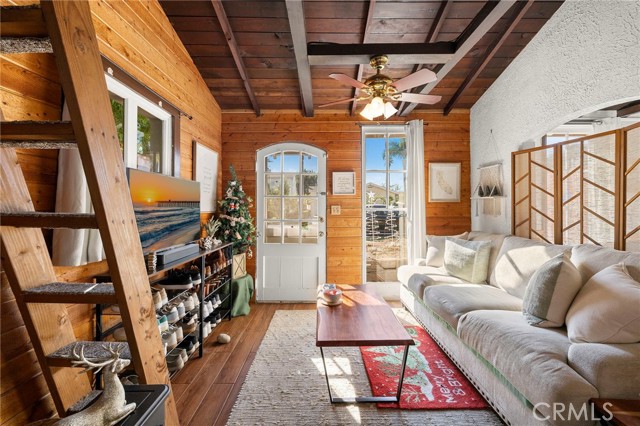 Detail Gallery Image 25 of 48 For 268 & 270 Walnut St, Costa Mesa,  CA 92627 - 3 Beds | 2/1 Baths