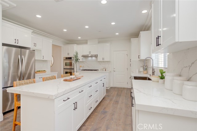 2220 Gates Avenue, Redondo Beach, California 90278, 4 Bedrooms Bedrooms, ,2 BathroomsBathrooms,Residential,Sold,Gates,SB21194759