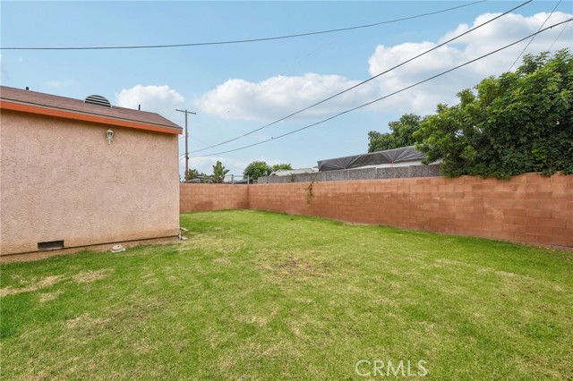 13426 Crocker Street, Los Angeles CA: https://media.crmls.org/medias/ee42bd55-669c-4f71-9fbf-81ea67bfe5b1.jpg