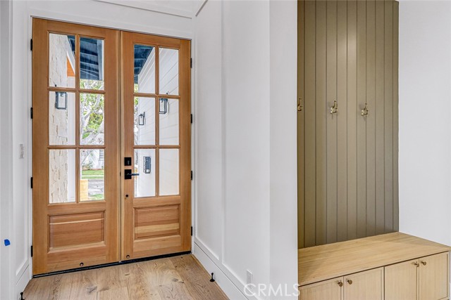 Detail Gallery Image 8 of 75 For 2612 159th St, Redondo Beach,  CA 90278 - 5 Beds | 5/1 Baths