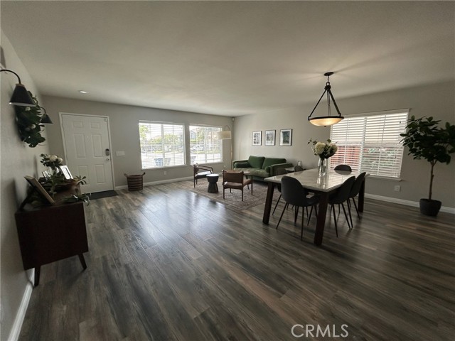 Detail Gallery Image 7 of 18 For 3324 Big Dipper Cir, Corona,  CA 92882 - 5 Beds | 4 Baths