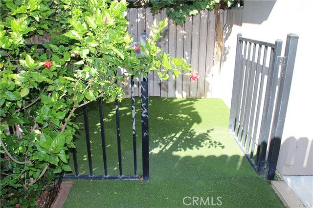 Ee435704 Cbd6 4f37 Afe8 371bfeb5f548