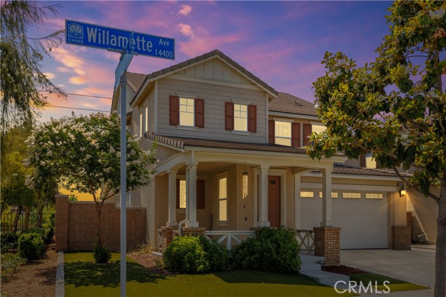 14450 Willamette Avenue, Chino CA: https://media.crmls.org/medias/ee43e3ed-1c2e-4b3d-899a-35b4fddaabca.jpg