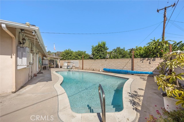 12362 Emrys Avenue, Garden Grove CA: https://media.crmls.org/medias/ee4470ae-9699-40c1-b3ab-d299181e6a10.jpg