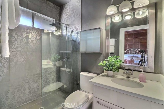 Detail Gallery Image 9 of 11 For 1348 E Orange Grove Bld #4,  Pasadena,  CA 91104 - 2 Beds | 2 Baths