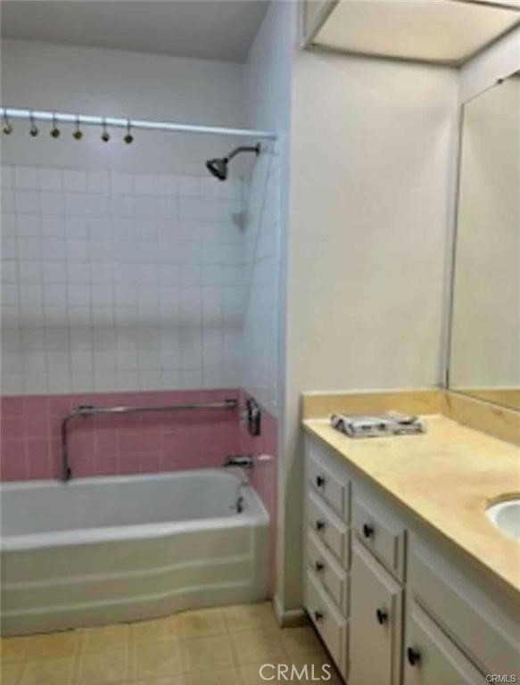 Detail Gallery Image 8 of 12 For 600 S Lyon, Hemet,  CA 92543 - 2 Beds | 2 Baths