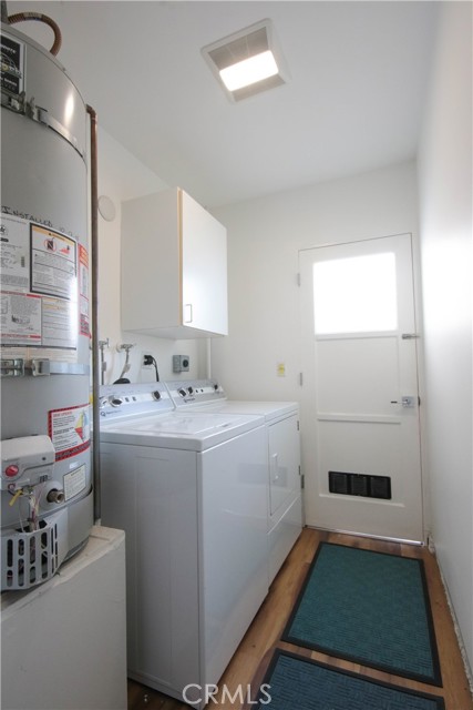 Detail Gallery Image 38 of 57 For 10211 Cliff Dr, Huntington Beach,  CA 92646 - 4 Beds | 3 Baths