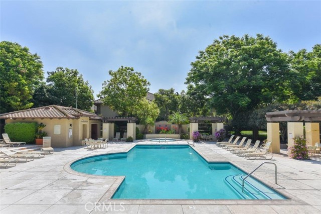 13347 Verona, Tustin CA: https://media.crmls.org/medias/ee44fe41-016d-4b56-a89b-637b0a36c66a.jpg