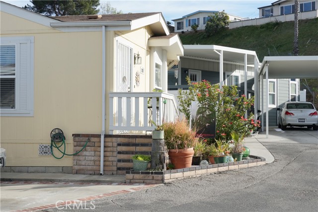 Detail Gallery Image 3 of 3 For 2550 Pacific Coast #111,  Torrance,  CA 90505 - 2 Beds | 2 Baths